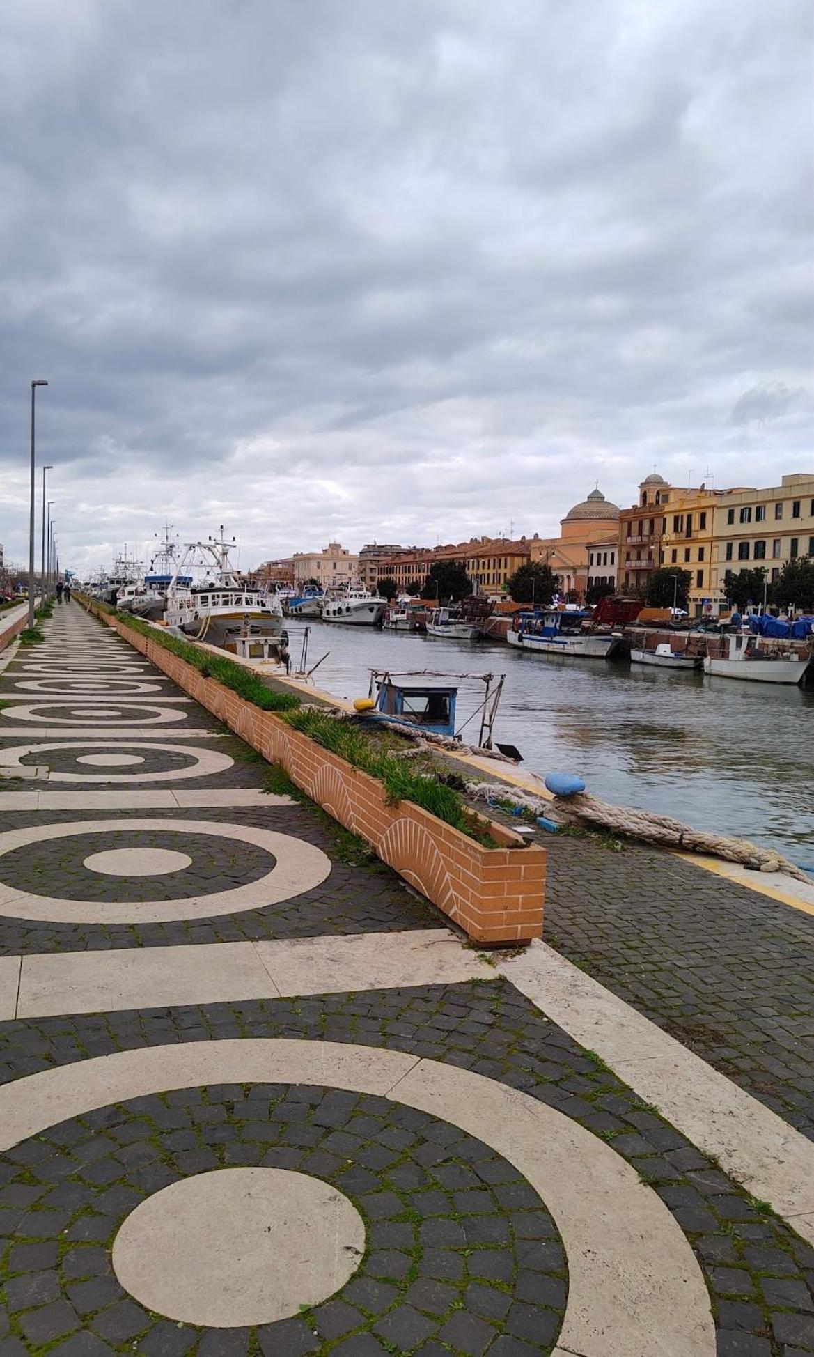 Home With Parking Near The Airport And Beach Fiumicino Ngoại thất bức ảnh